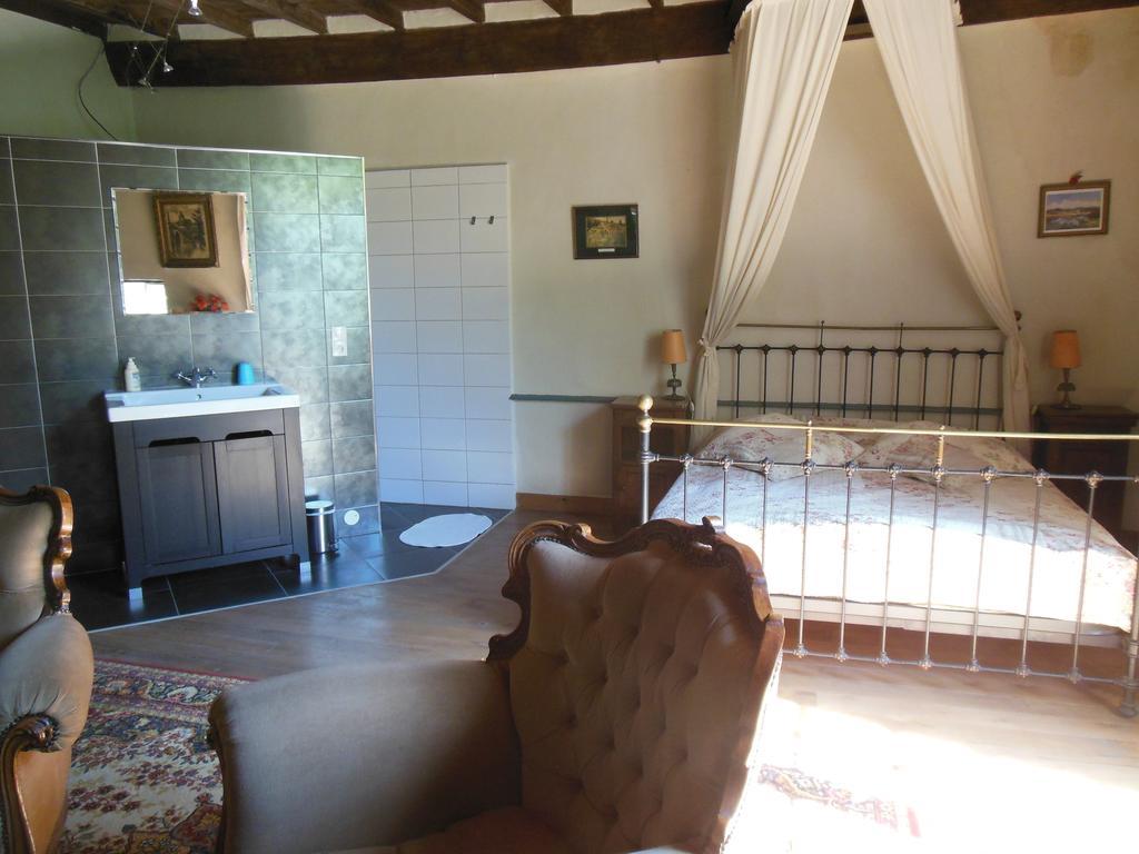 Auberge Lion D'Or Saint-Antonin Habitación foto
